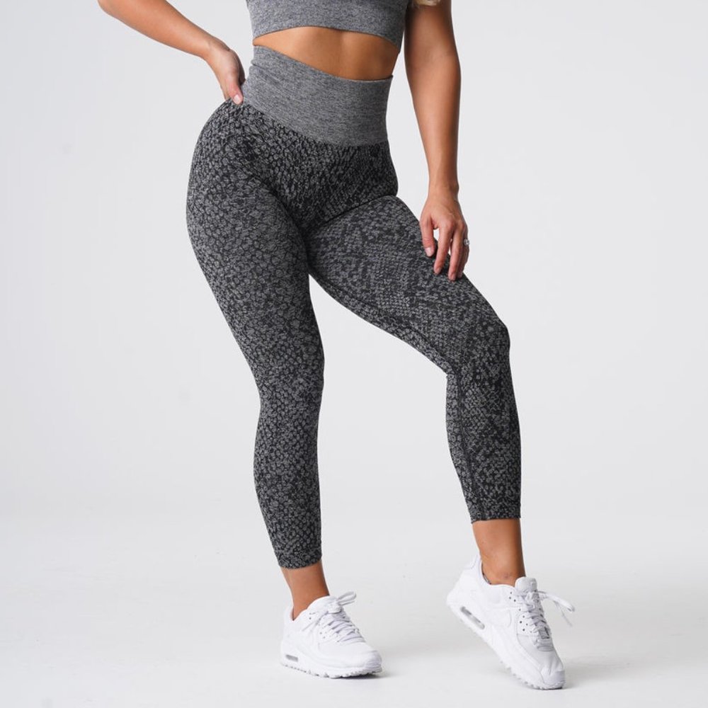 NVGTN BNWT Black Speckled Snakeskin Seamless Leggings